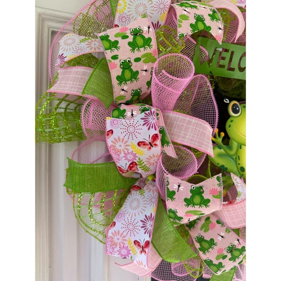 Welcome Frog Mesh Ribbon Spring & Summer Wreath Front Door Hanger Home Decor - Picture 3 of 8